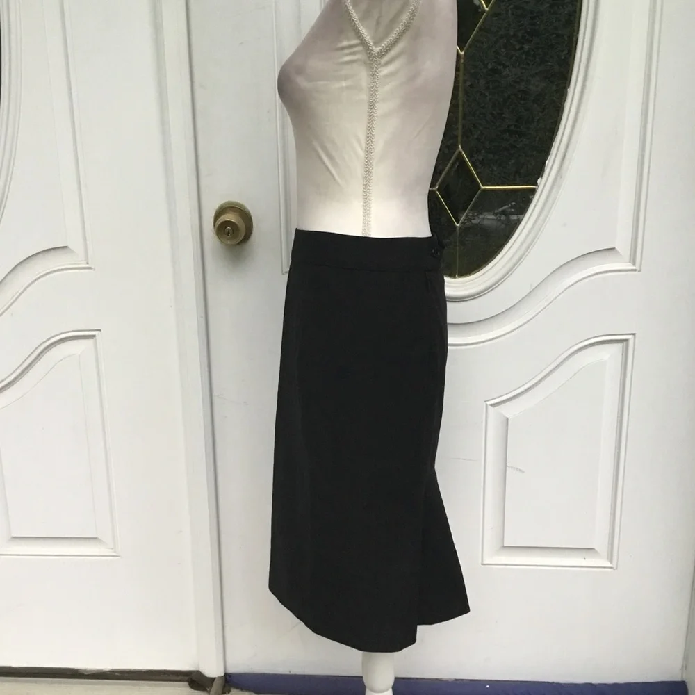 Express thin skirts - Picture 3 of 6